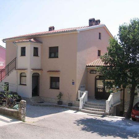 Apartman Valentic Apartamento Jadranovo Exterior foto